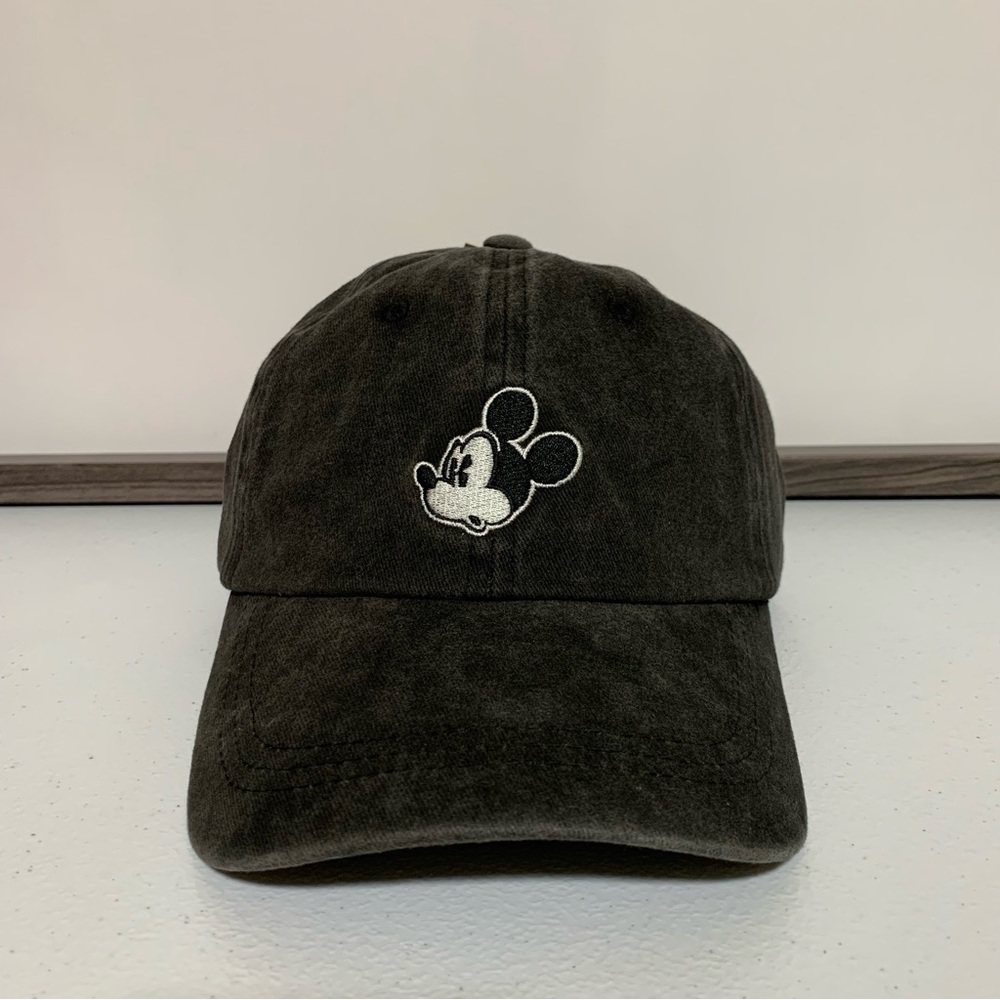 Disney's Mickey Mouse Embroidered Adjustable Baseball Hat/Cap-OS NWT